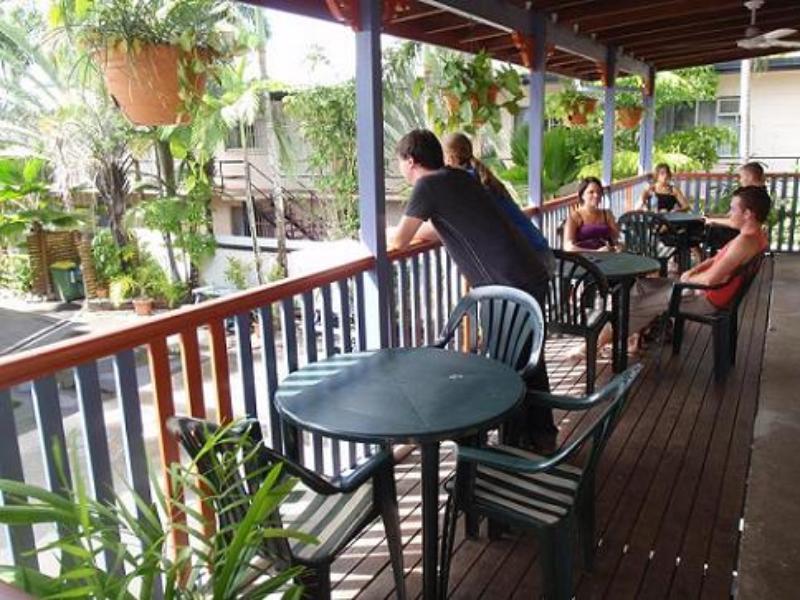 Castaways Backpackers Cairns Hostel Exterior foto